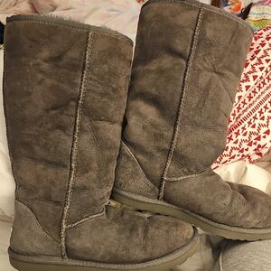 UGG Women's Gray Winter Boots
